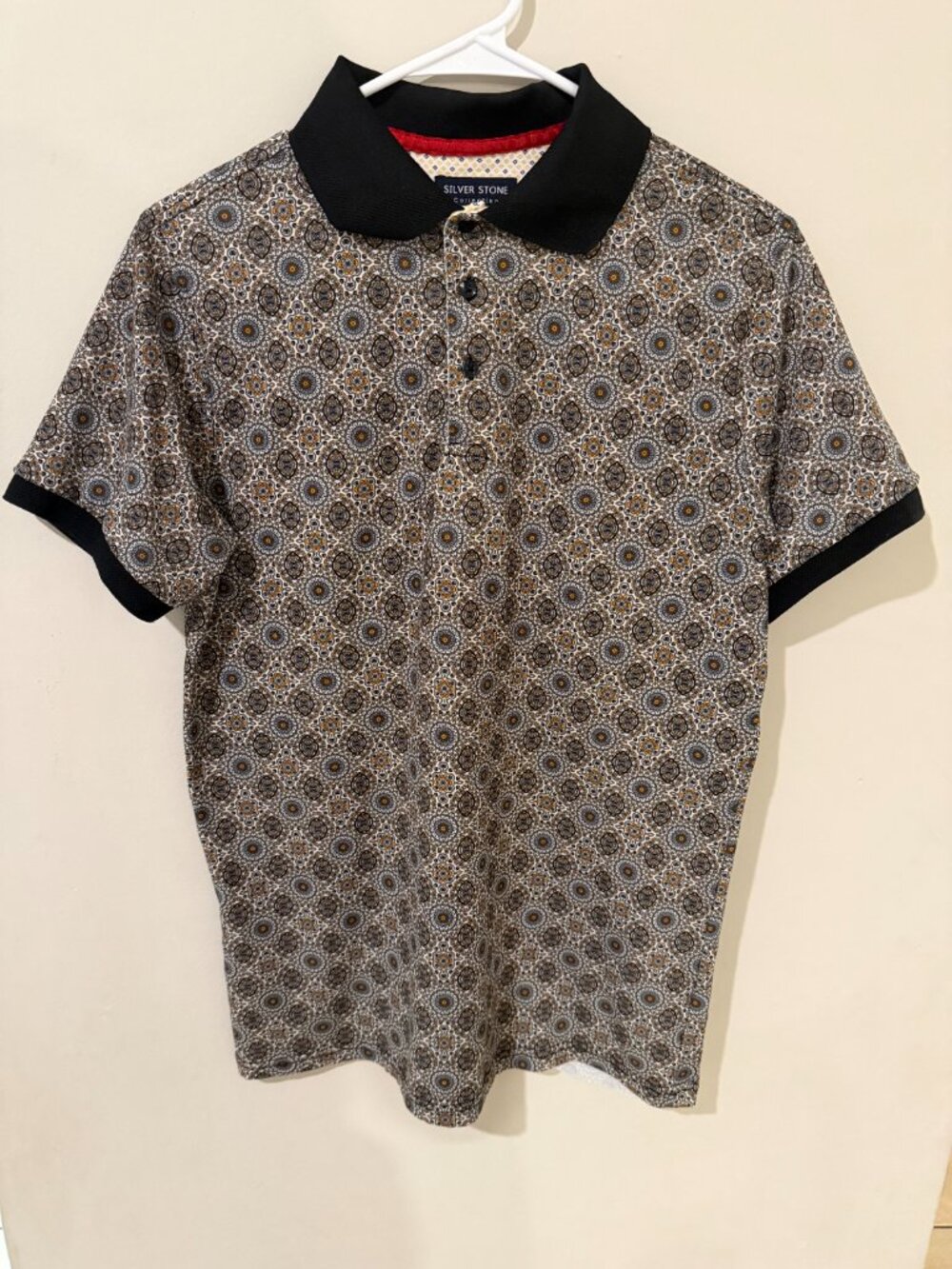 Silver Stone Collection Men's Polo Shirt Geometric Medallion Black Orange